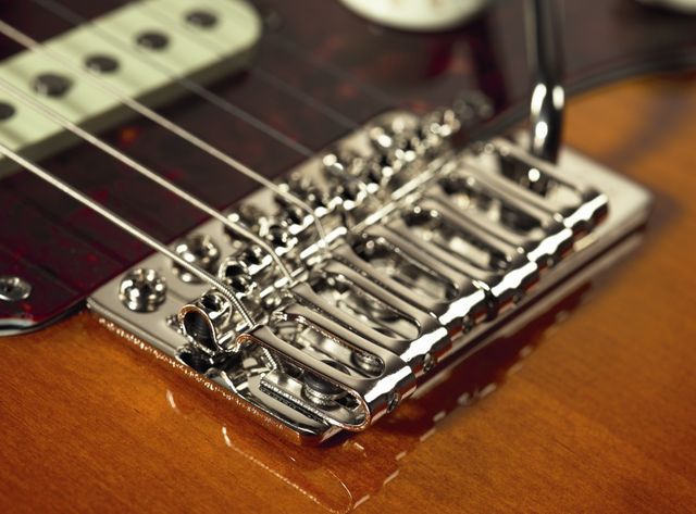 The Wilkinson VSV vibrato features rolled saddles for improved tone. The Wilkinson VSV vibrato features rolled saddles for improved tone.